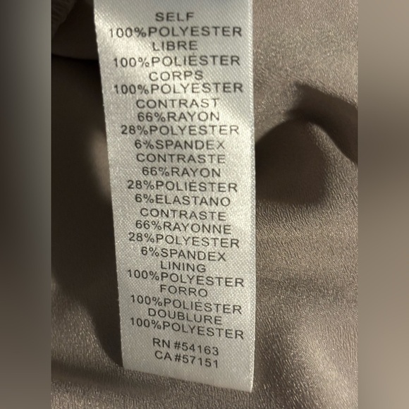 Jessica Simpson Sleeveless Tan Dress Size 8 Geometric Pattern. - Picture 8 of 9